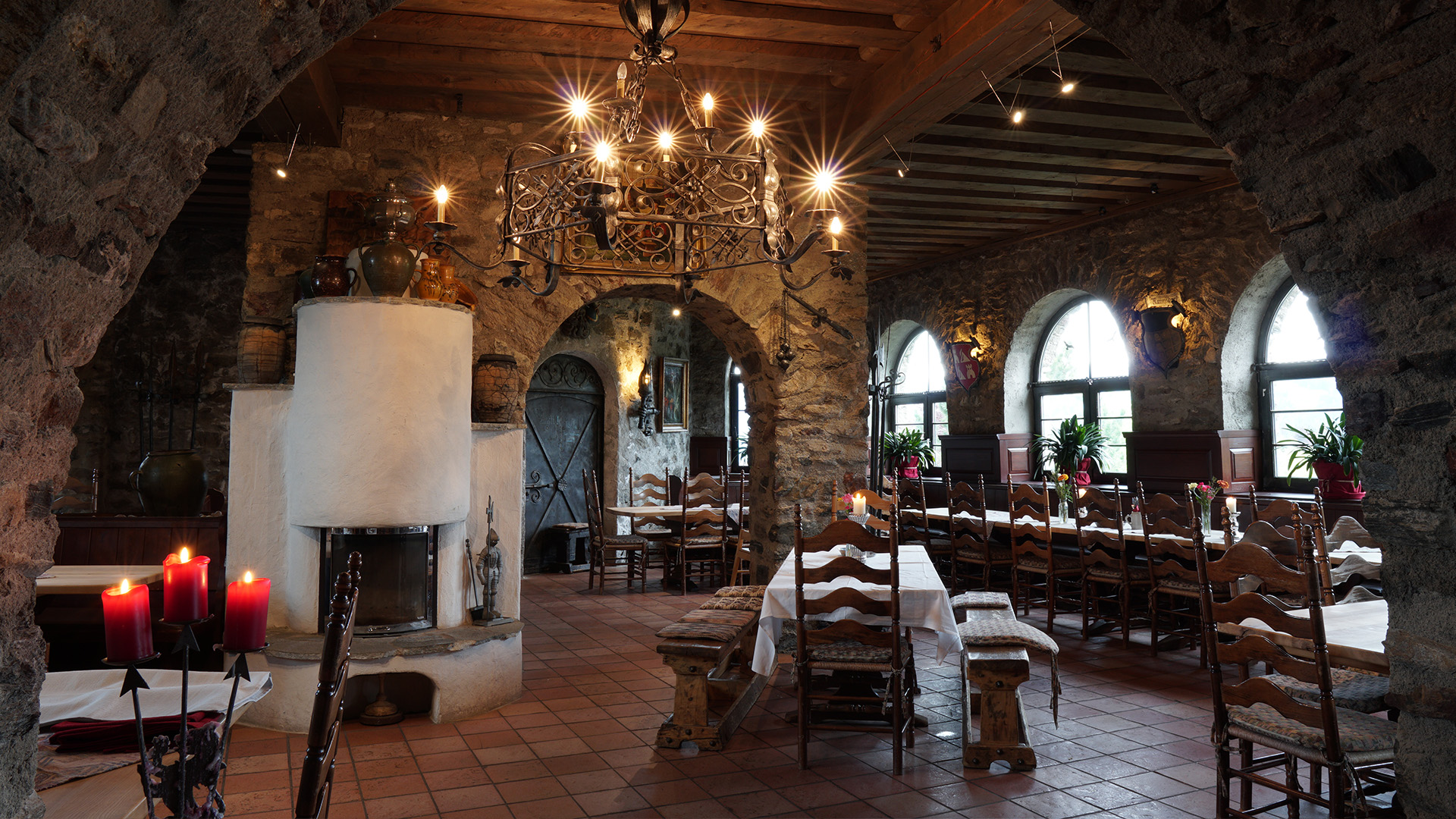 Restaurant auf Burg Sommeregg